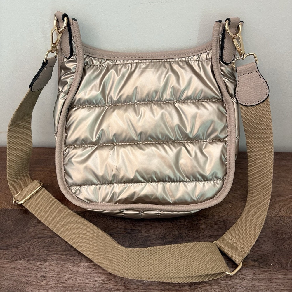 Quilted Puffer Crossbody Bag Metallic Gold Purse Adjustable Strap Travel Pouch